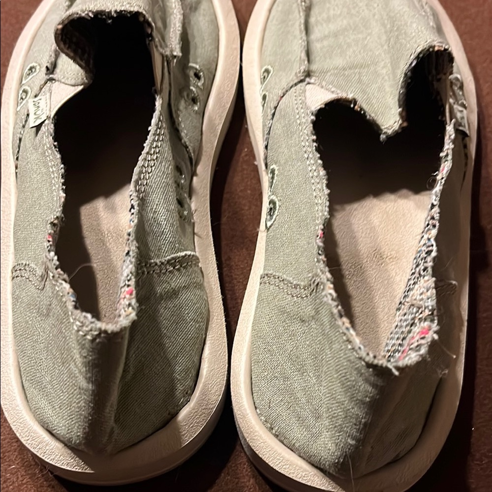 Sanuk Casual Slip-On Shoes - Green